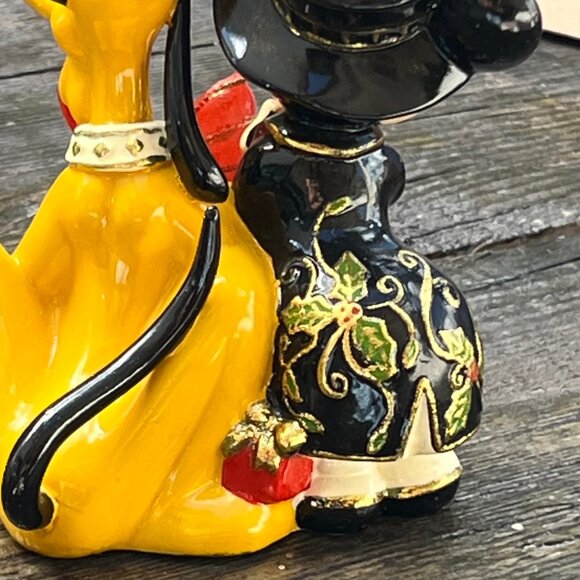 DISNEY LIGHTED CLOISONNÉ MICKEY MOUSE AND PLUTO WITH PRESENT IN BOX ROMAN XMAS - Picture 5 of 11